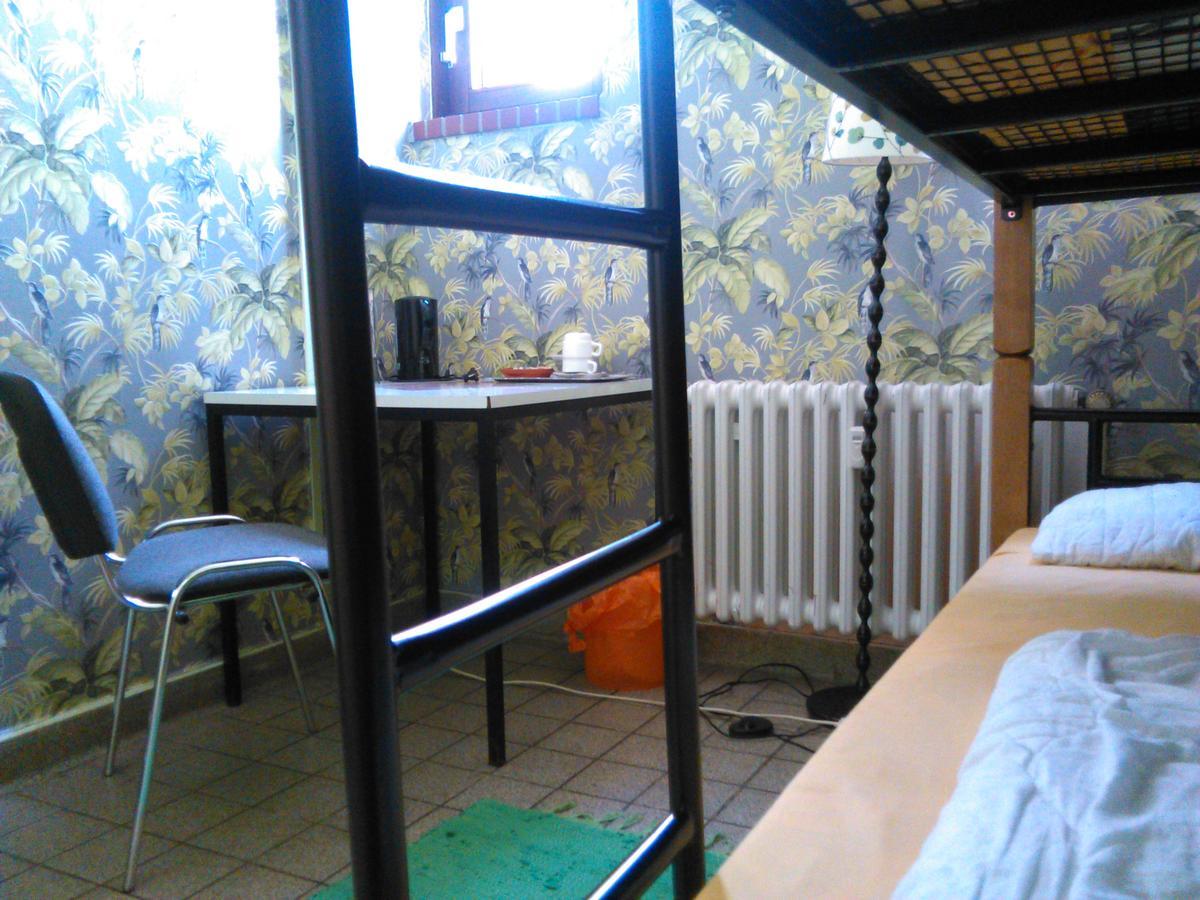 Penthouse Backpackers Hostel ออสนาบรึค ภายนอก รูปภาพ